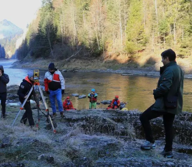Rafting pontonem na Dunajcu w Szczawnicy